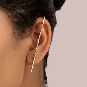 NWT 14k gold plated rhinestone ear bar set of TWO new with tags trending